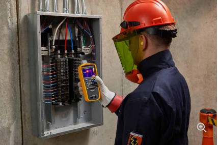 Fluke 279FC economical multimeter thermal imager