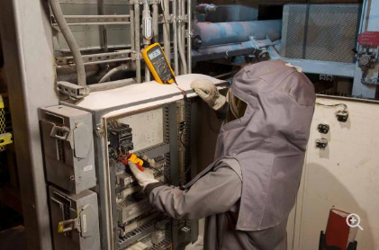 Fluke 87V MAX True RMS Digital Multimeter