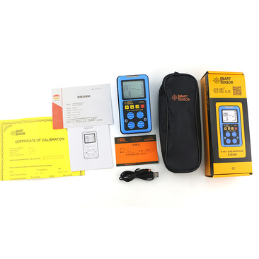 ST8904 四合一气体检测仪