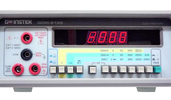 GDM-8135 台式数字电表