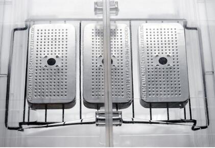 Cold proof moisture-proof box